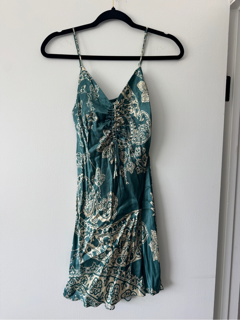 Zara Satin Print Slip Dress | XS | Green & Ivory Paisley Mini Dress